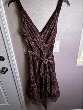 BCBGMAXAZRIA Elegant Brown Velvet  Fairy Wrap Dress Size 10